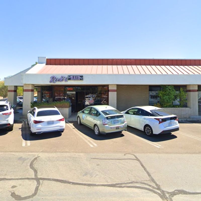 Cần sang bán tiệm nail tại Roseville, CA – 95661