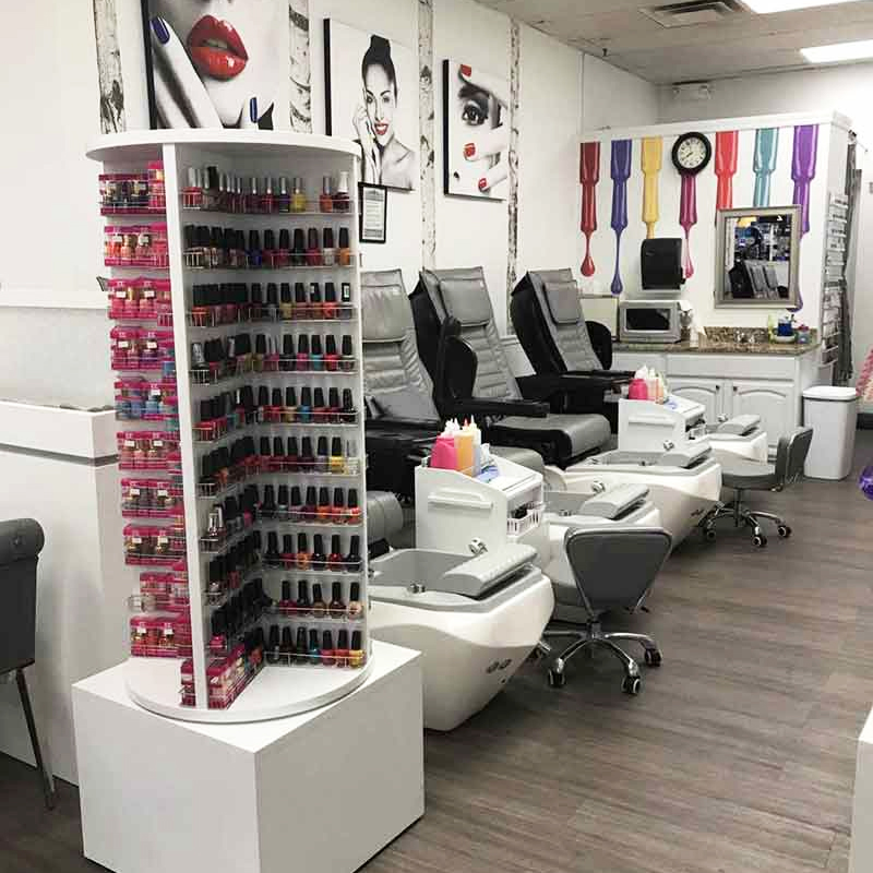 Cần sang bán tiệm nail tại Saint Cloud, FL 34769