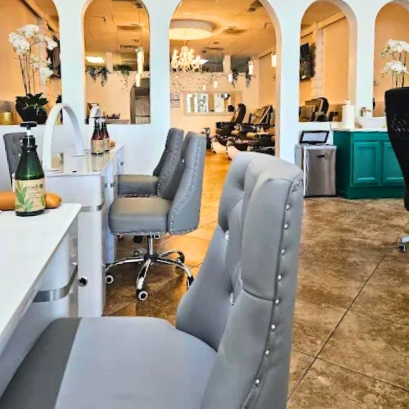 Cần sang bán tiệm nail tại San Antonio, TX 78216