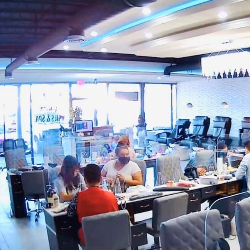 Cần sang bán tiệm nail tại San Antonio, TX 78217