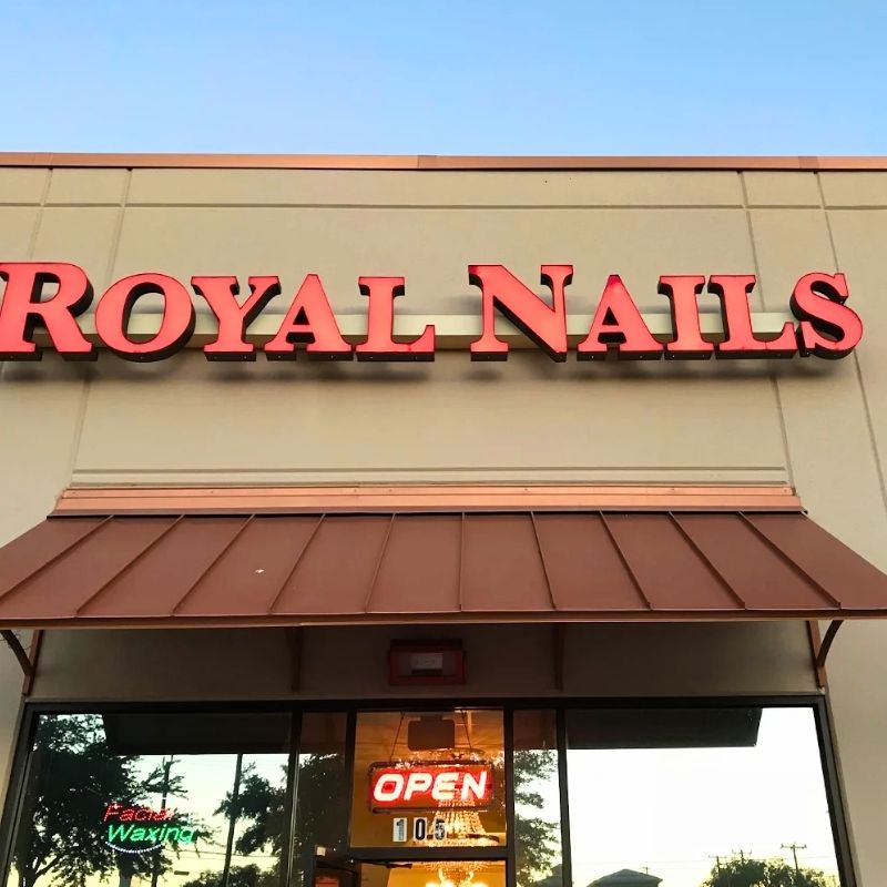 Cần sang bán tiệm nail tại San Antonio, TX 78240