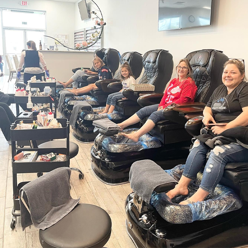 Cần sang bán tiệm nail tại San Antonio, TX – 78259