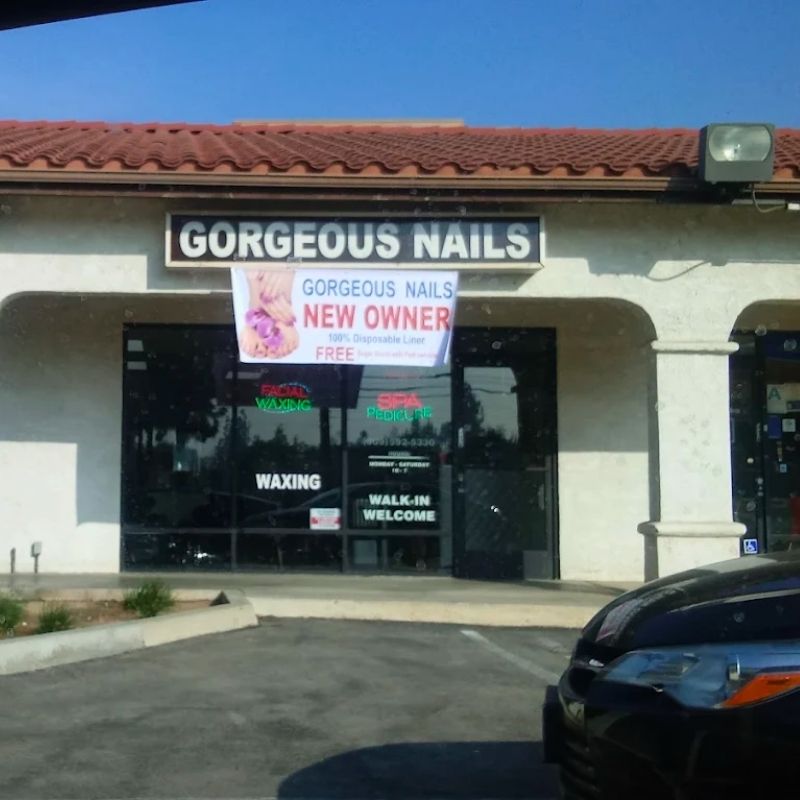 Cần sang bán tiệm nail tại San Dimas, CA 91773