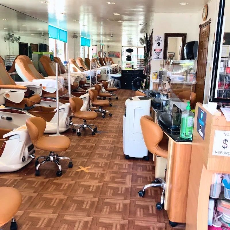 Cần sang bán tiệm nail tại Santa Monica, CA-90405