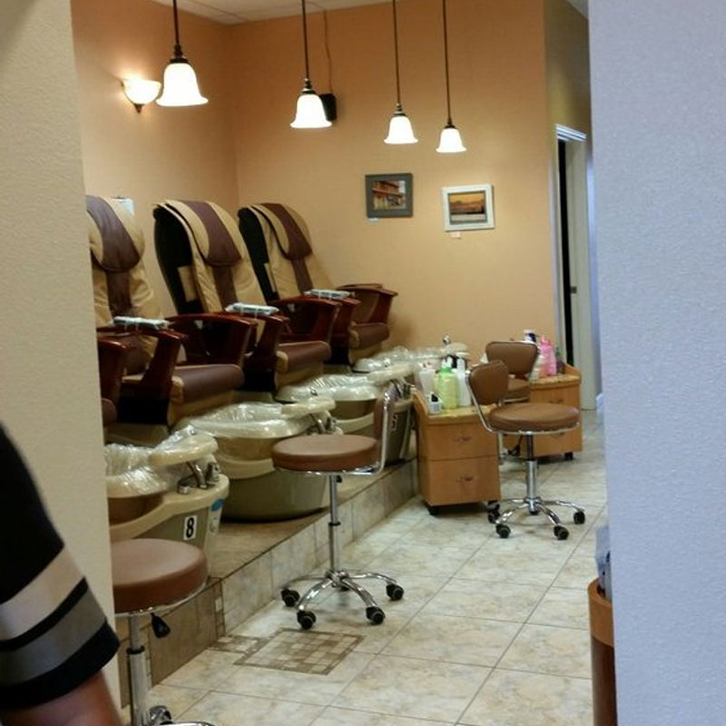 Cần sang bán tiệm nail tại Schertz, TX-78154