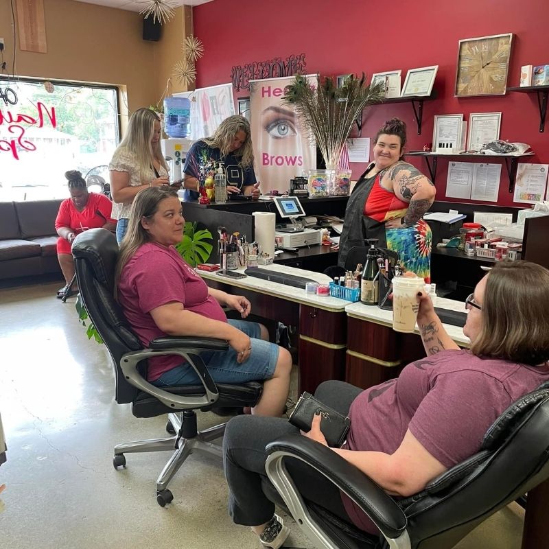 Cần sang bán tiệm nail tại Shelby, NC 28150