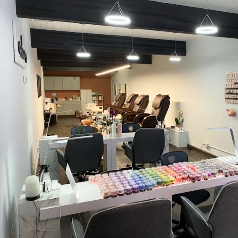 Cần sang bán tiệm nail tại Sierra Madre, CA 91024