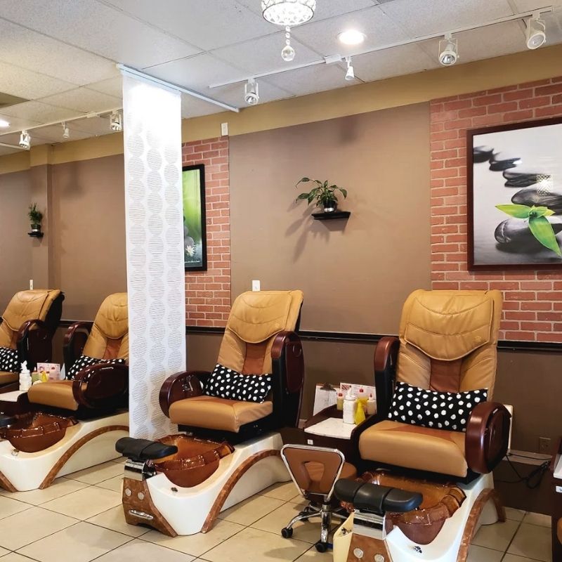 Cần sang bán tiệm nail tại Spring, TX 77379