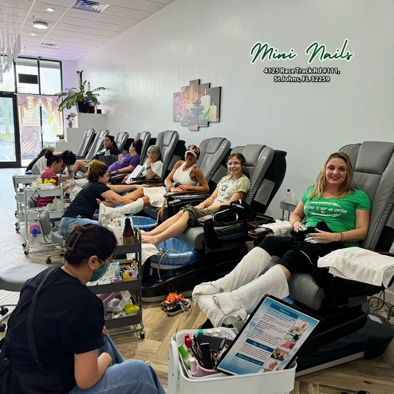 Cần sang bán tiệm nail tại St. Johns, FL-32259