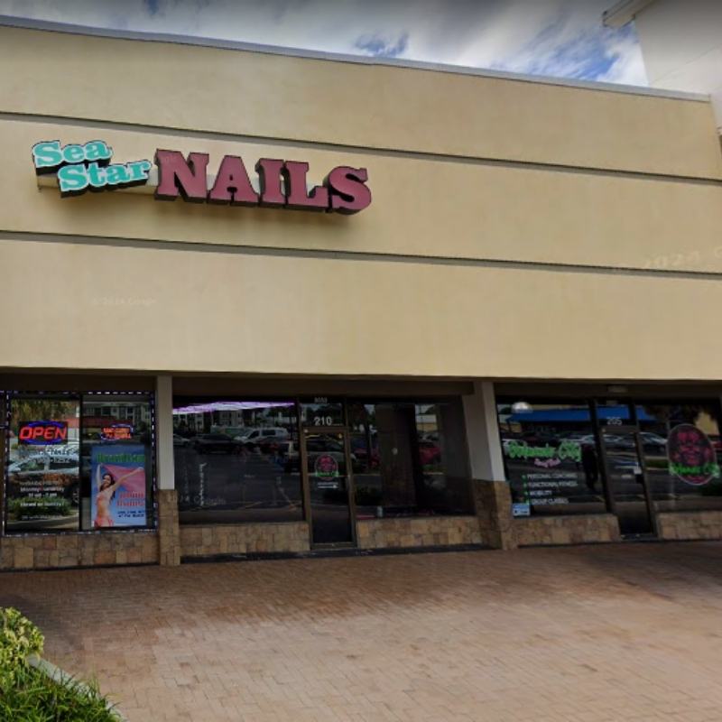 Cần sang bán tiệm nail tại Winter Park, FL 32792