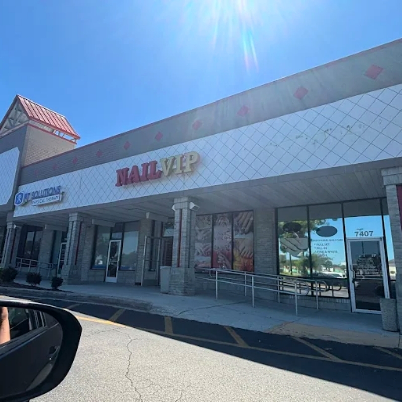 Cần sang bán tiệm nail tại Zephyrhills, FL 33541