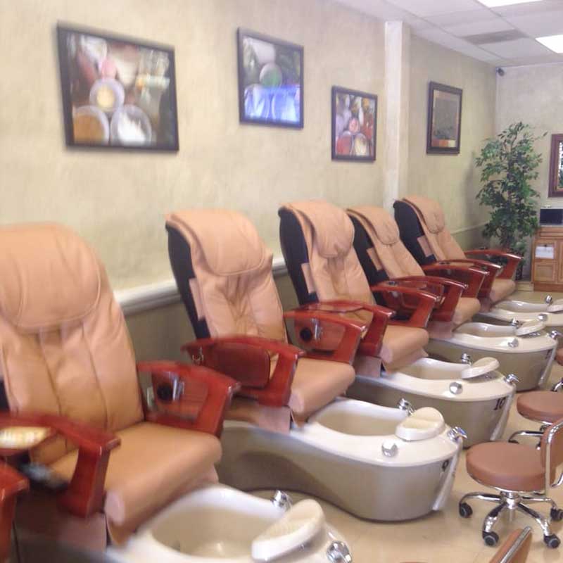 Cần sang gấp tiệm nail – khu Bedford, Texas