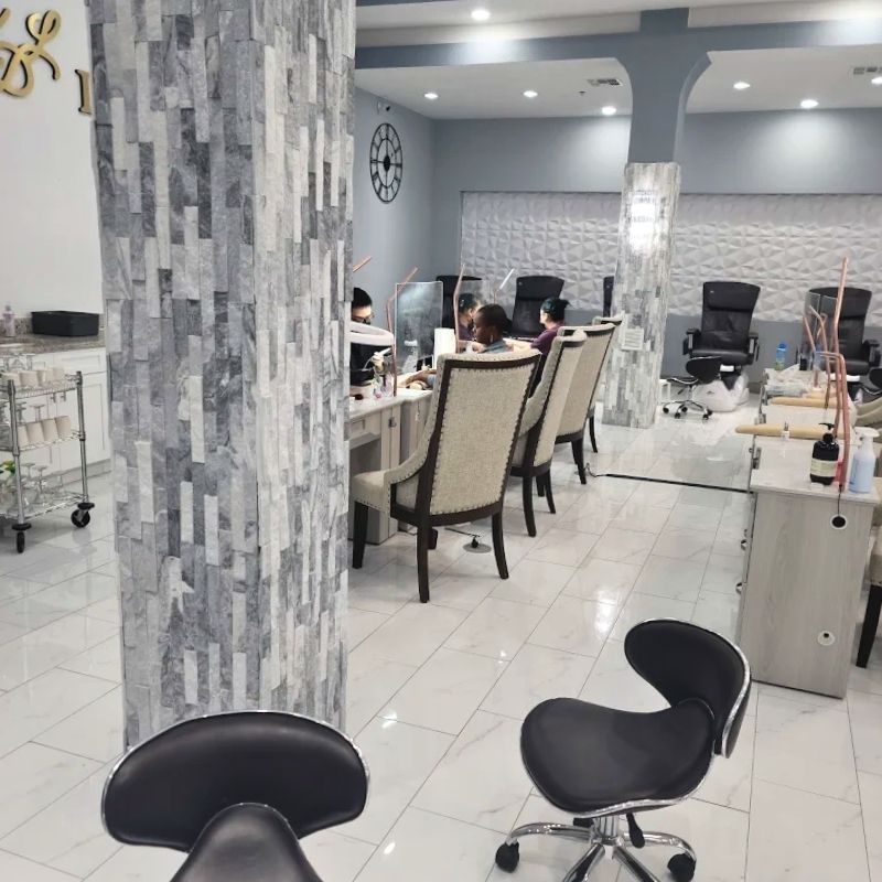 Cần sang gấp tiệm nail tại San Antonio, TX 78253