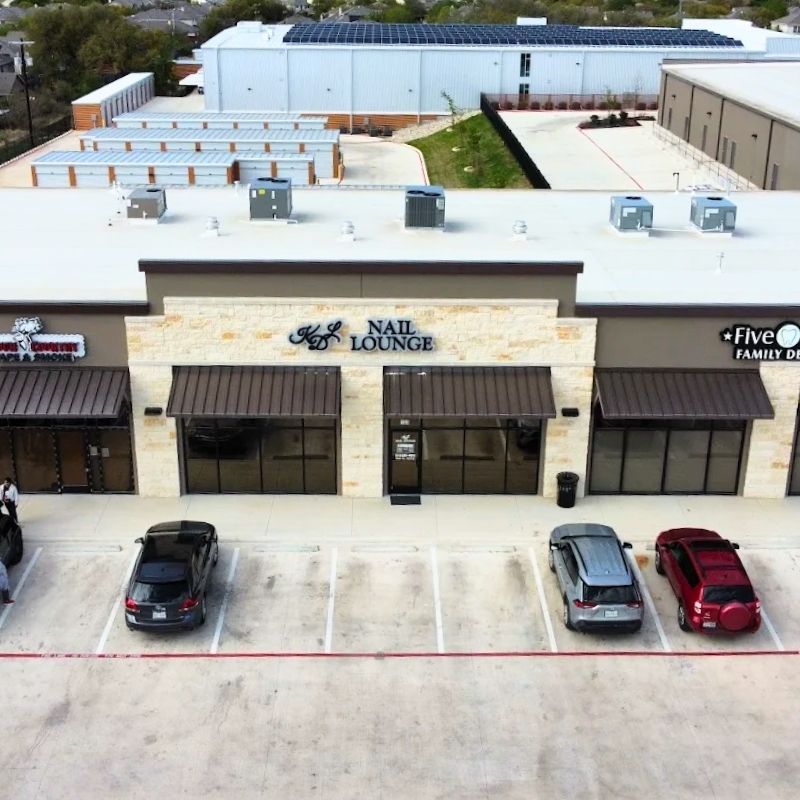 Cần sang gấp tiệm nail tại San Antonio, TX 78253