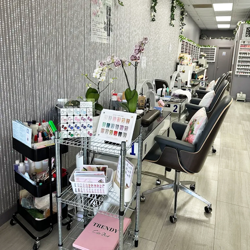 Cần Sang Nhượng Tiệm Nail Cho Ai Muốn Ổn Định Kinh Doanh Tại Temecula/Murrieta, Cali