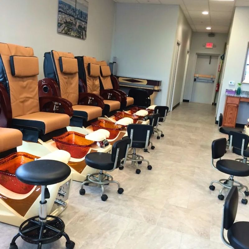 Cần sang tiệm nail tại Dallas, TX 75207