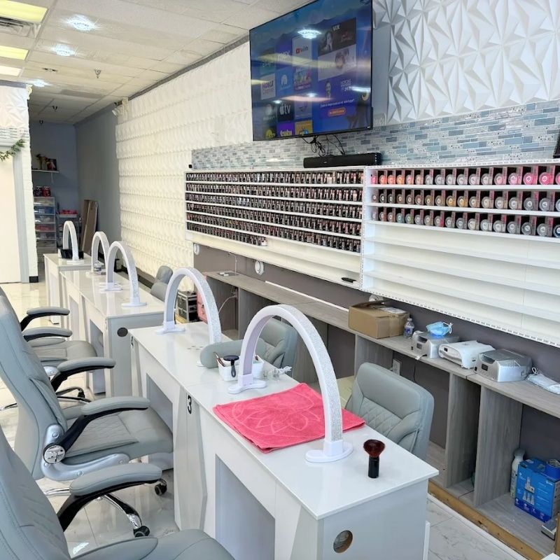 Cần sang tiệm nail tại Grantsboro, NC 28529
