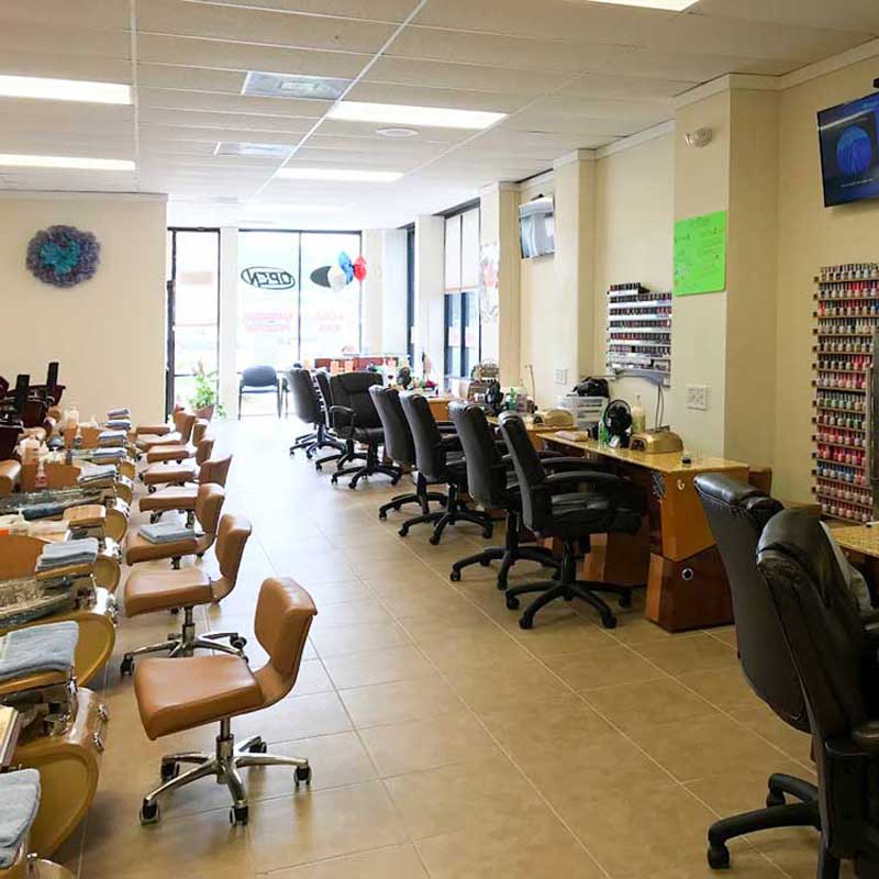 Cần Sang Tiệm Nail Tại Jacksonville, FL-32216