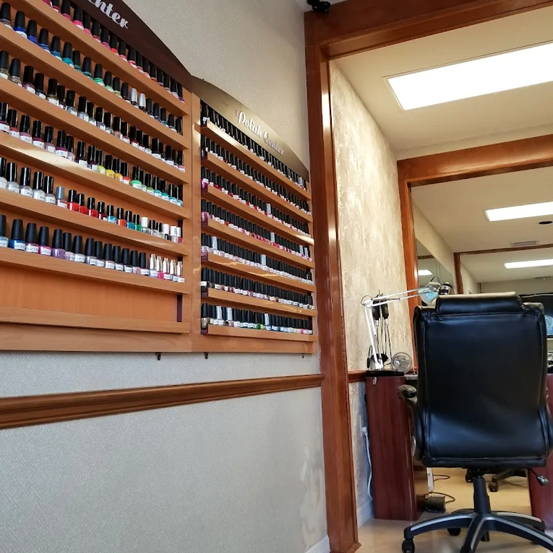 Cần Thợ Nail Cho Tiệm Ở Sarasota, Florida