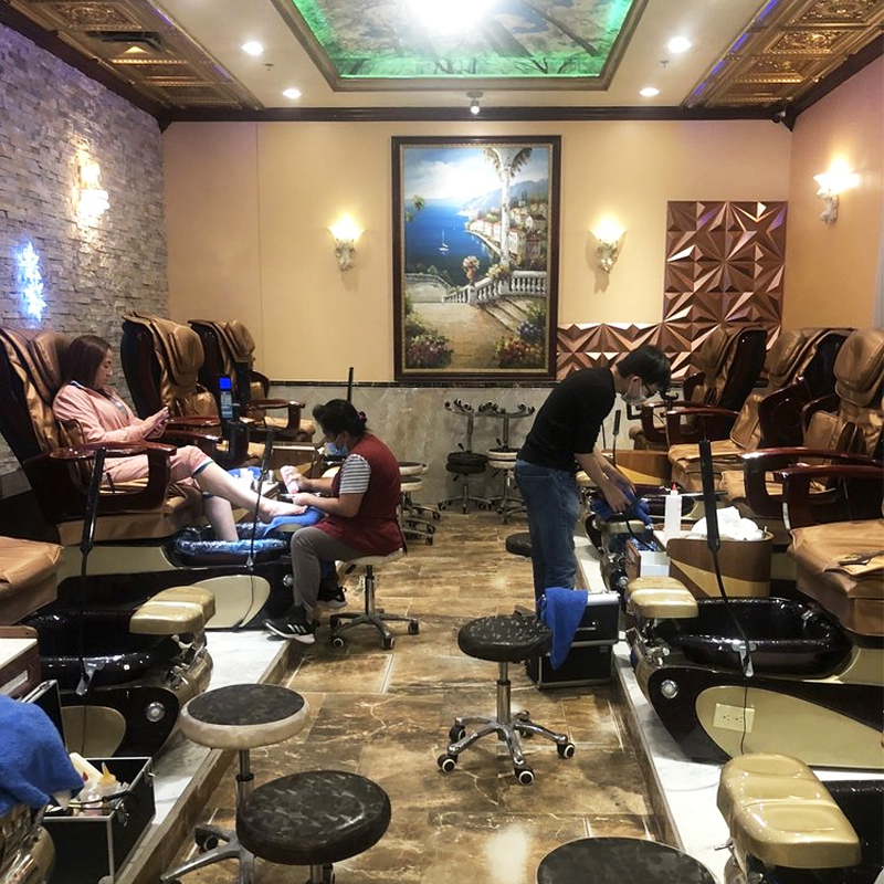 Cần Thợ Nail In Orlando, FL. Gần Hunter Creek