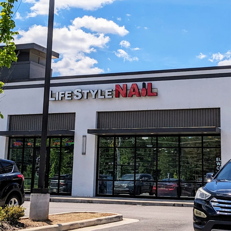Cần tuyển gấp thợ nail tại Madison, AL 35758