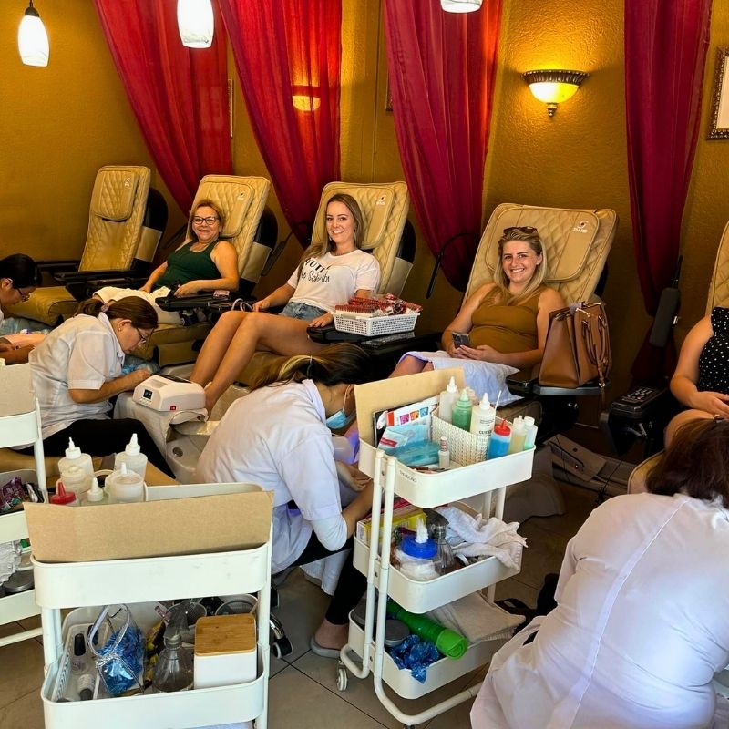 Cần tuyển thợ nail gấp tại Palm Harbor, FL 34683