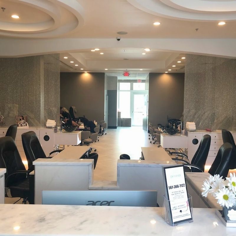 Cần tuyển thợ nail nữ làm bột tại Lake Worth Beach, FL-33460