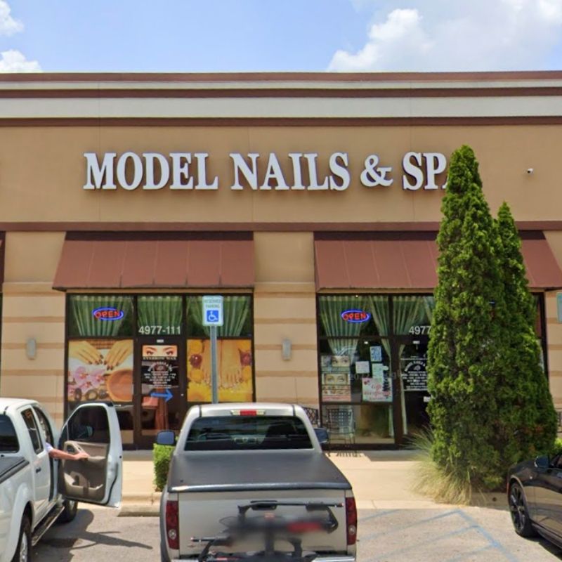 Cần tuyển thợ nail tại Bessemer, AL 35022