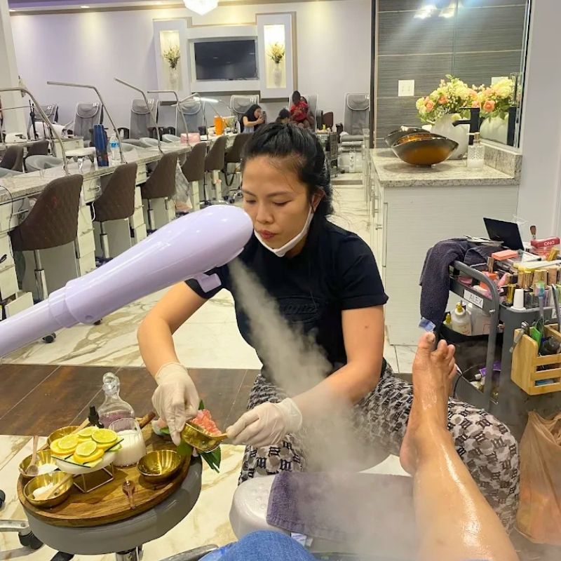 Cần tuyển thợ nail tại Bessemer, AL 35022