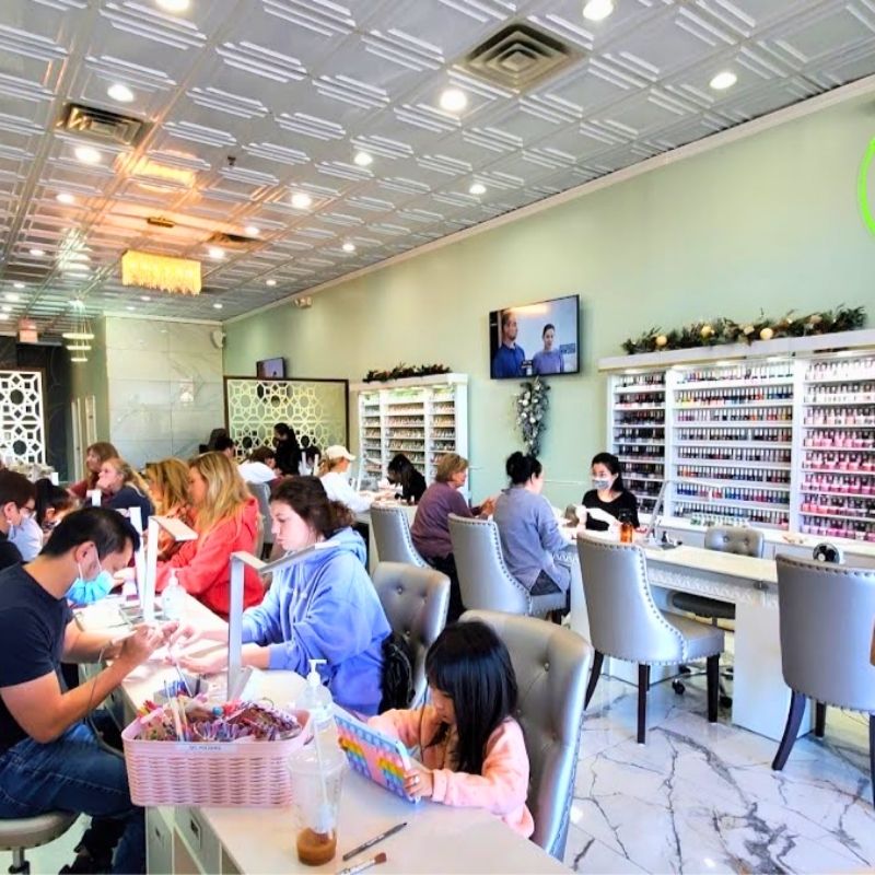 Cần tuyển thợ nail tại Birmingham, AL-35242