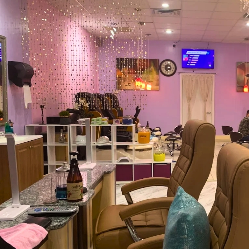 Cần tuyển thợ nail tại Birmingham, AL 35242