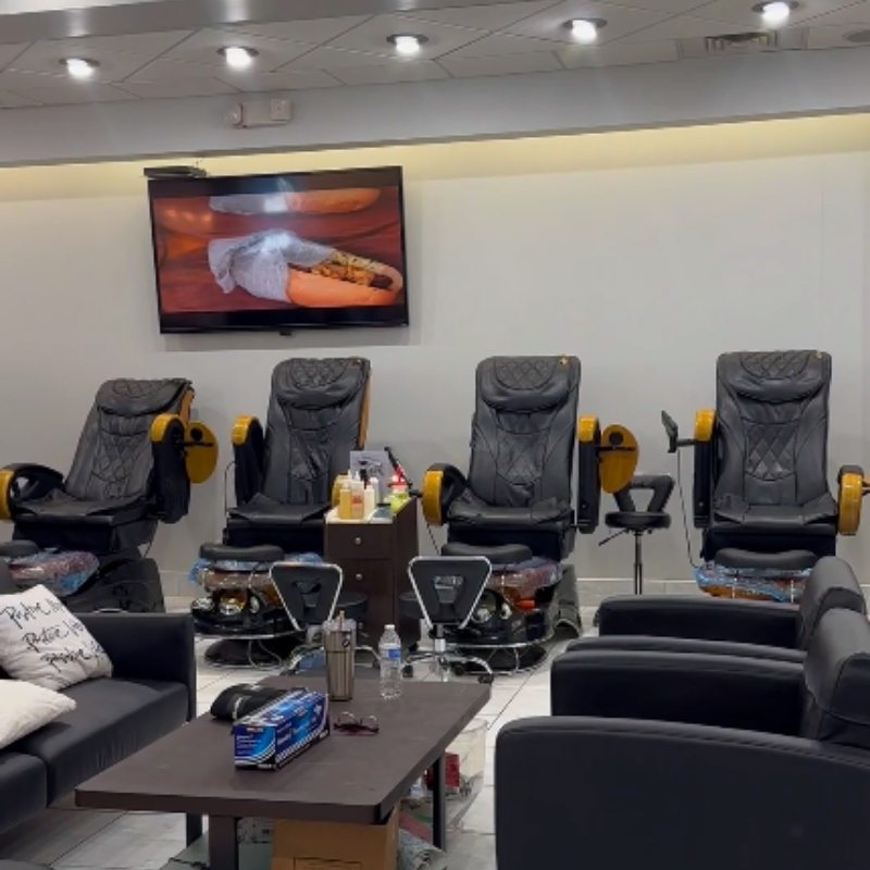 Cần tuyển thợ nail tại Birmingham, AL 35244
