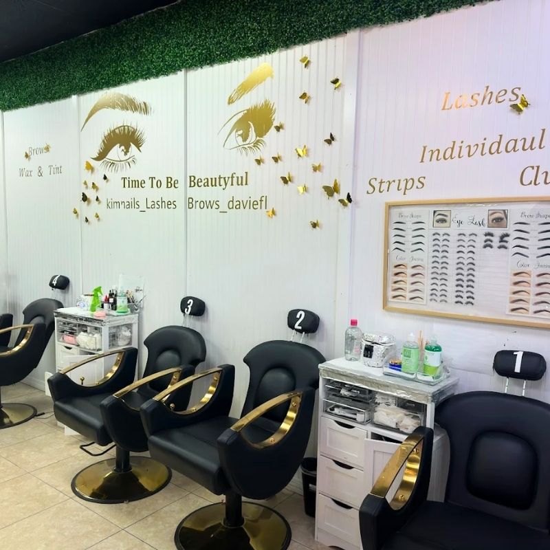 Cần tuyển thợ nail tại Davie, FL-33314