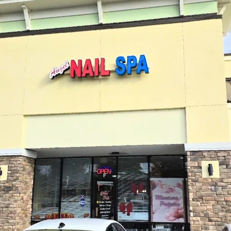 Cần tuyển thợ nail tại Dunnellon, FL-34432