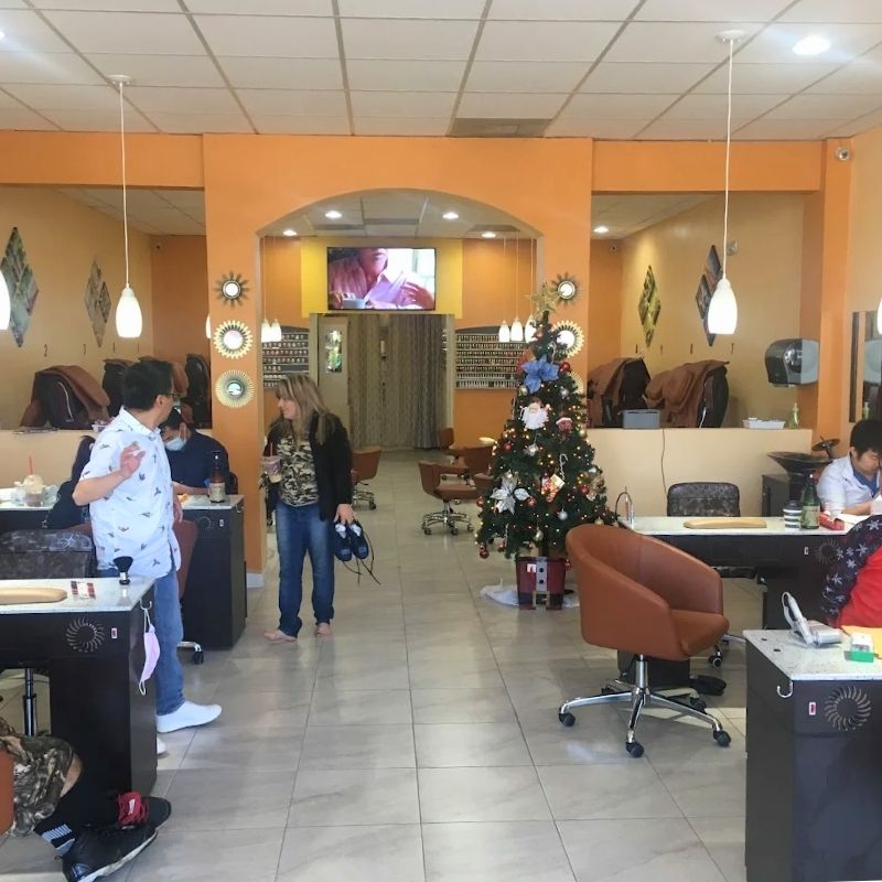 Cần tuyển thợ nail tại Dunnellon, FL-34432