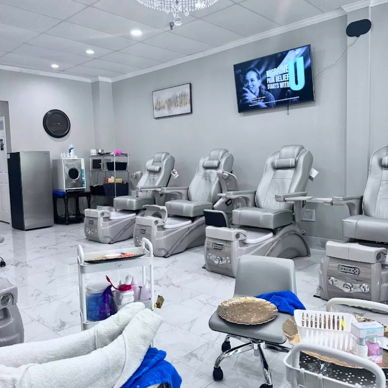 Cần tuyển thợ nail tại Gulf Shores, AL 36542
