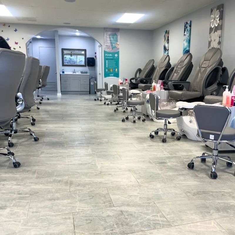 Cần tuyển thợ nail tại Hueytown, AL 35023