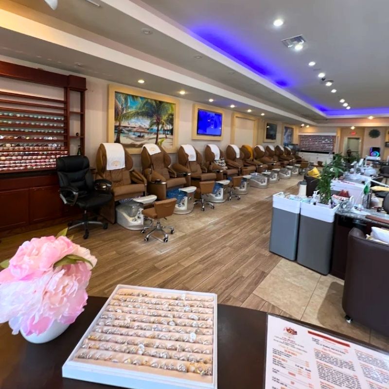 Cần tuyển thợ nail tại Jacksonville, AR 72076