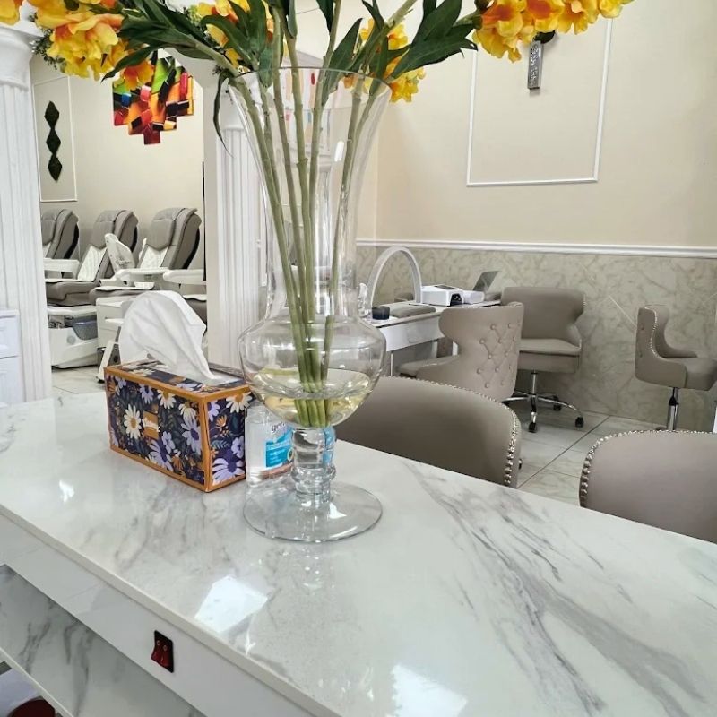 Cần tuyển thợ nail tại Kissimmee, FL-34747