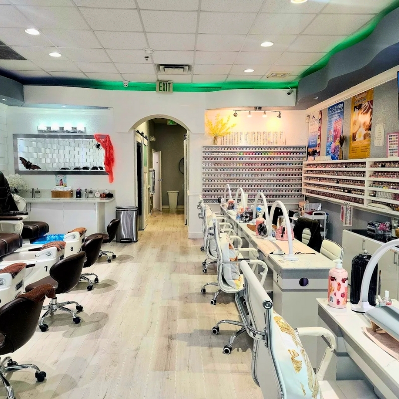 Cần tuyển thợ nail tại Lake Mary, FL-32746