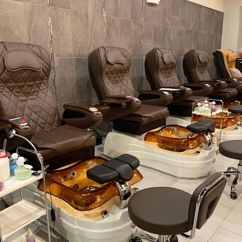 Cần tuyển thợ nail tại Madison, AL 35758