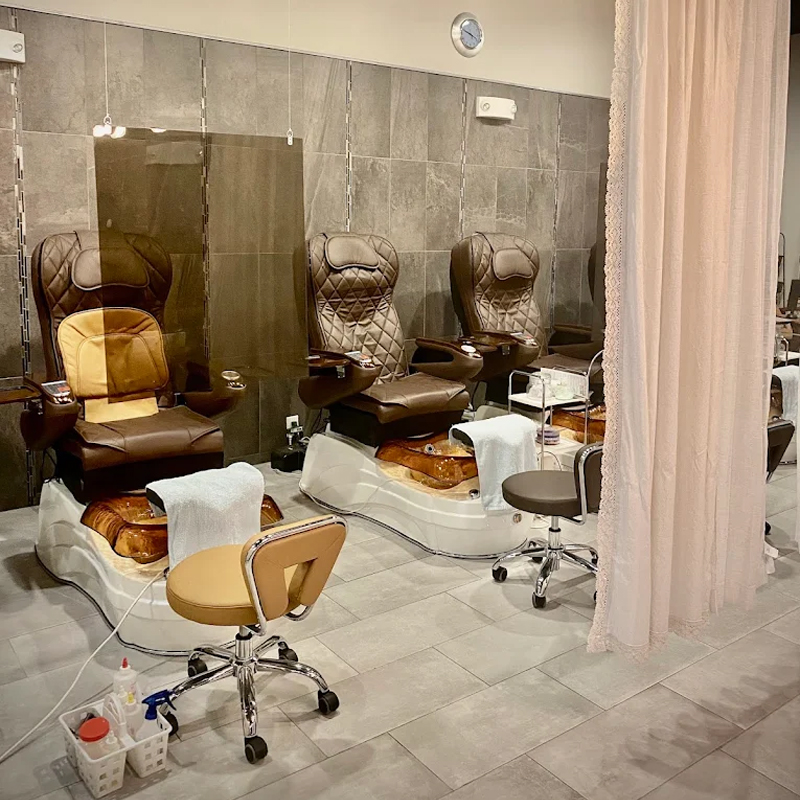 Cần tuyển thợ nail tại Madison, AL 35758