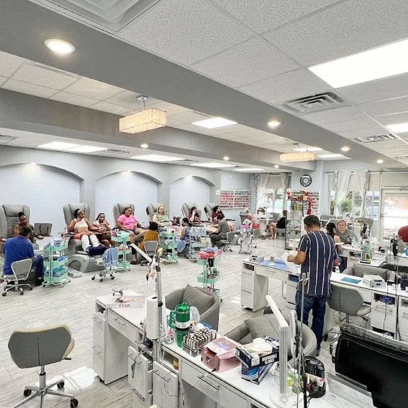 Cần tuyển thợ nail tại Montgomery, AL-36109