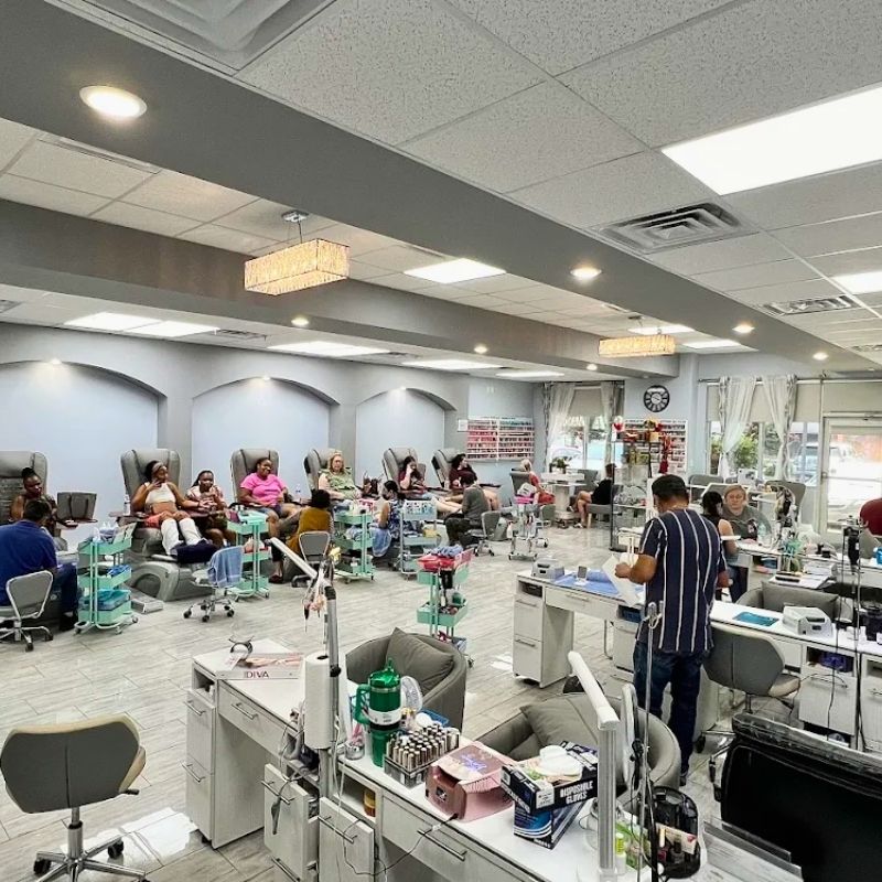 Cần tuyển thợ nail tại Montgomery, AL 36109