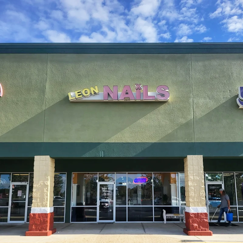 Cần tuyển thợ nail tại Ocala, FL 34472