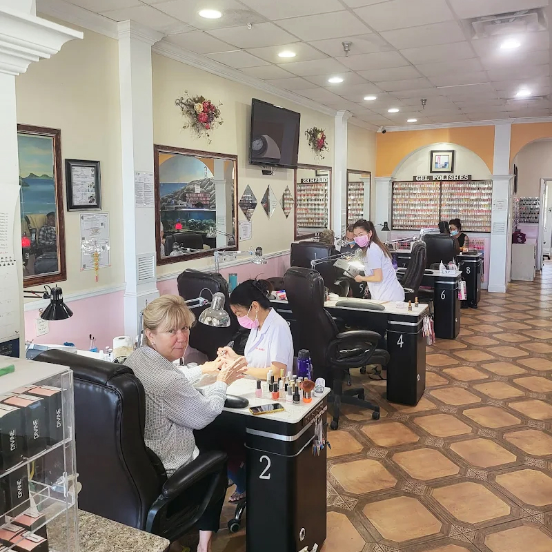 Cần tuyển thợ nail tại Ocala, FL 34472