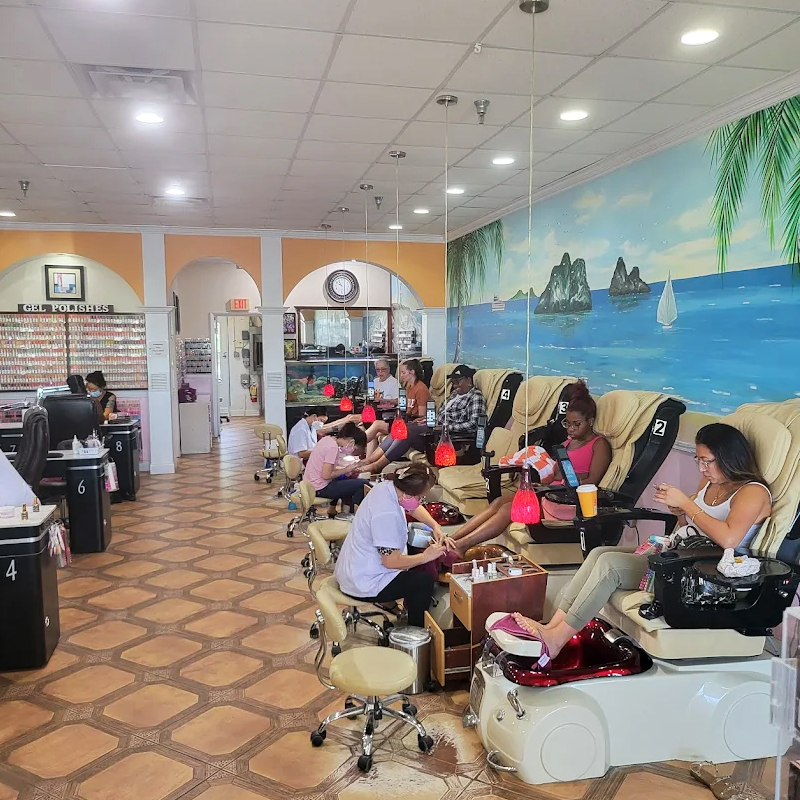 Cần tuyển thợ nail tại Ocala, FL 34472