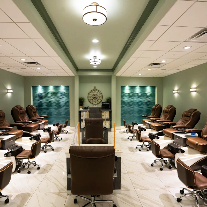 Cần tuyển thợ nail tại Tallahassee, FL
