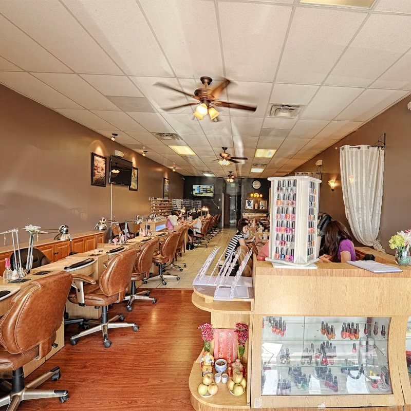 Cần tuyển thợ nail tại Thornton, CO – 80233