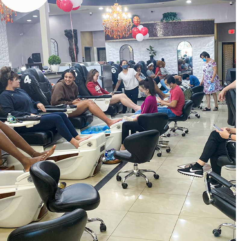 Cần tuyển thợ nail tại Tuscaloosa, AL 35404